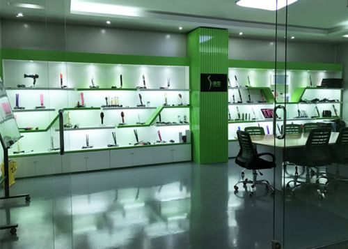 工廠揭秘丨康柔電器 工廠專(zhuān)利 認(rèn)證全面,還擁有多國(guó)直營(yíng)出口權(quán)